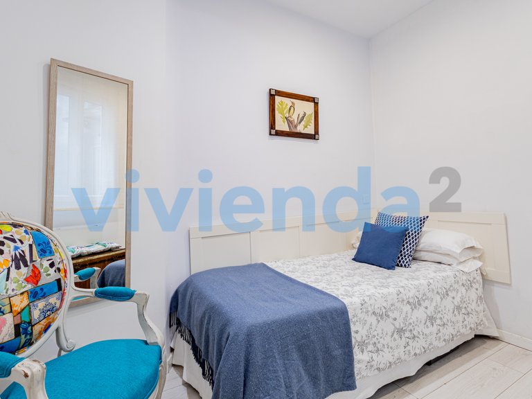 Apartment for Sale in Embajadores, Madrid 25