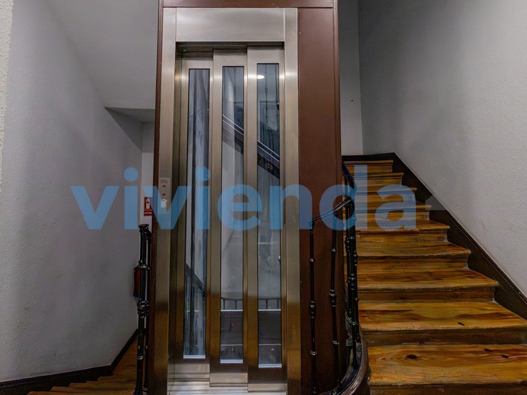 Apartment for Sale in Embajadores, Madrid 28