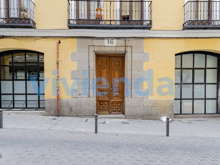 Apartment for Sale in Embajadores, Madrid 30