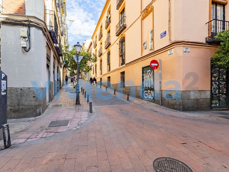 Apartment for Sale in Universidad, Madrid 31