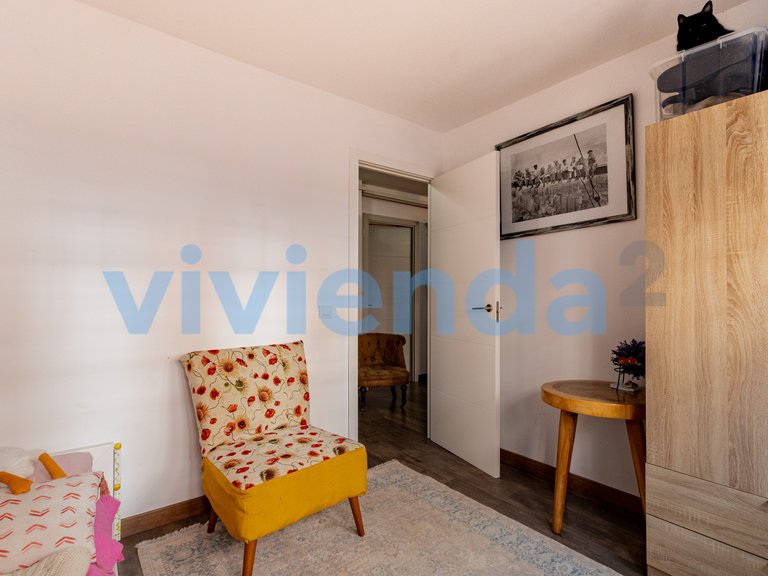 Commercial for Sale in Opañel, Madrid 15