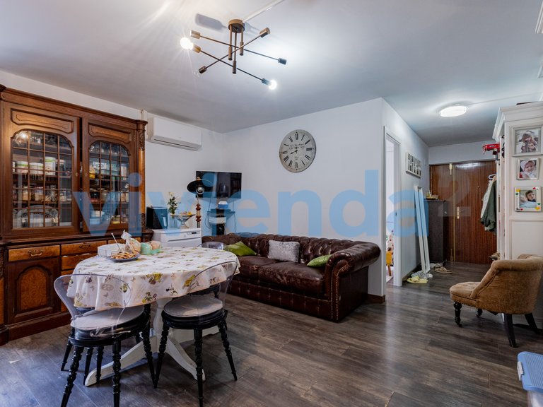 Commercial for Sale in Opañel, Madrid 20