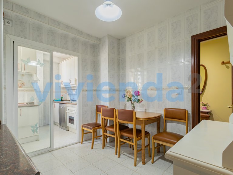 Apartment for Sale in Rosas, Madrid 3