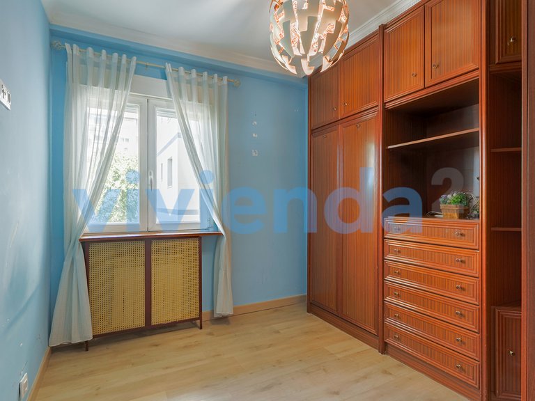 Apartment for Sale in Rosas, Madrid 21