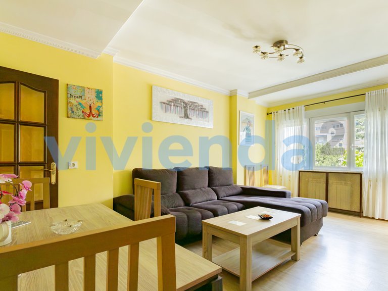 Apartment for Sale in Rosas, Madrid 25