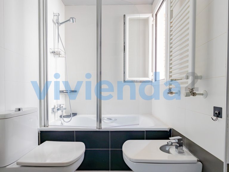 Apartment for Sale in Ventas, Madrid 21