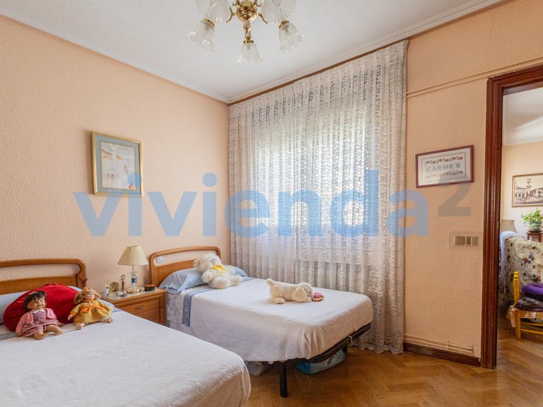 Apartment for Sale in Palacio, Madrid 12