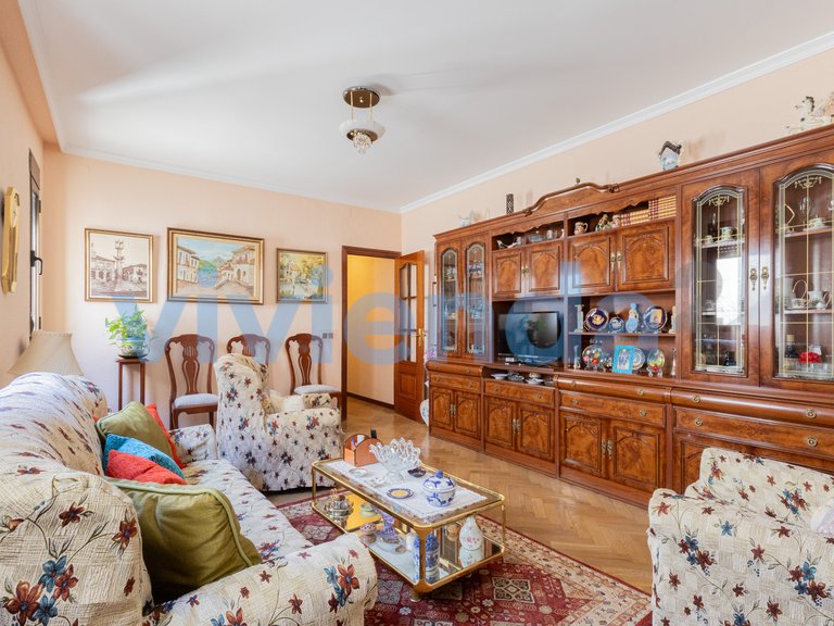 Apartment for Sale in Palacio, Madrid 14