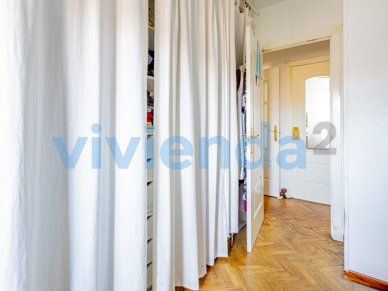 Apartment for Sale in Costillares, Madrid 18