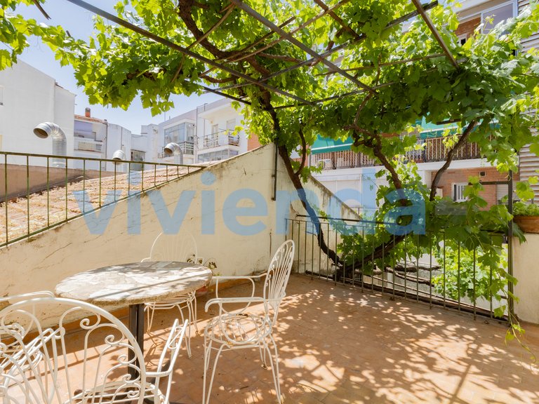 Apartment for Sale in Quintana, Madrid 18