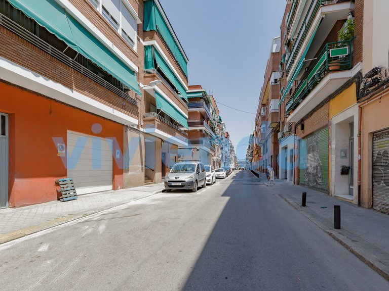 Apartment for Sale in Quintana, Madrid 3