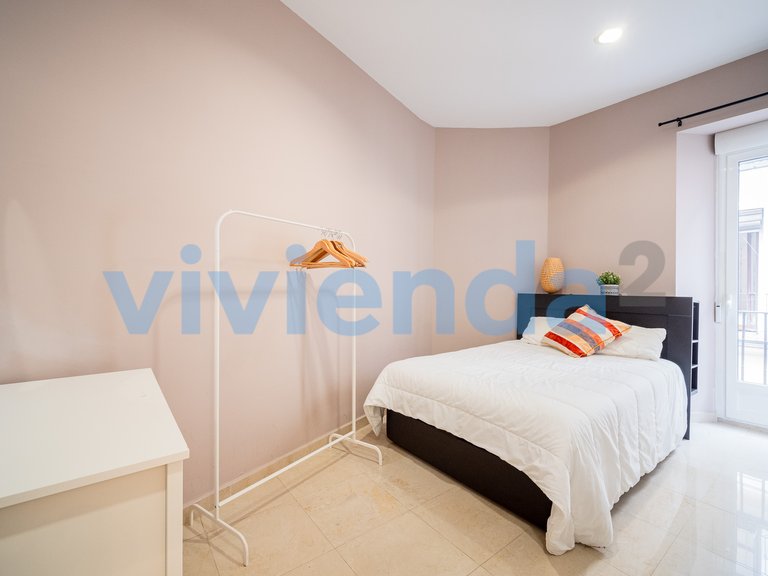 Apartment for Sale in Universidad, Madrid 1