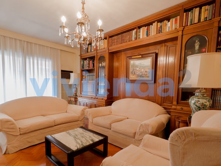 Apartment for Sale in Ríos Rosas, Madrid 1