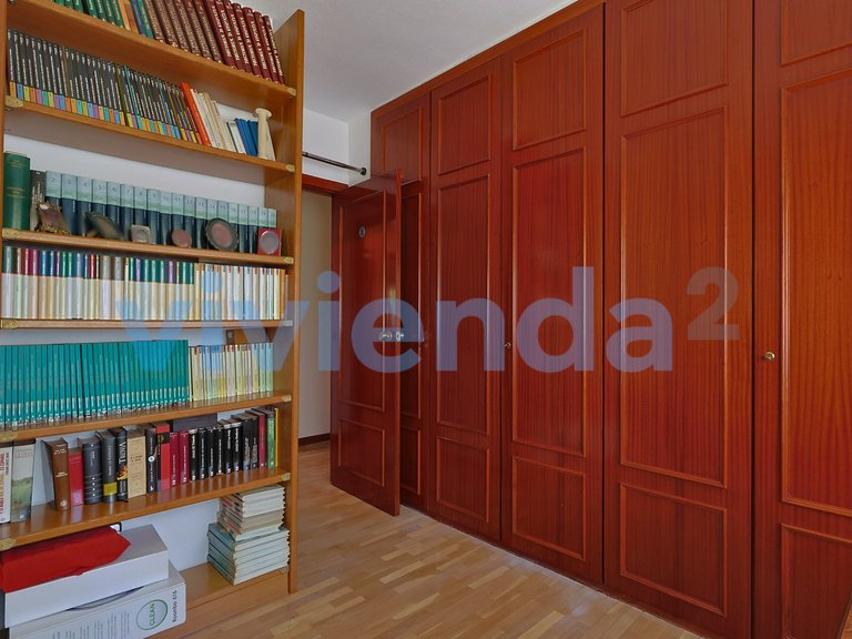 Apartment for Sale in San Juan Bautista, Madrid 12