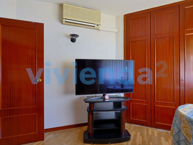 Apartment for Sale in San Juan Bautista, Madrid 17