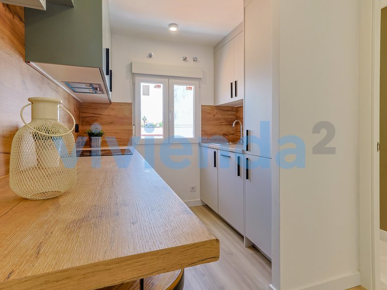 Apartment for Sale in Valverde, Madrid 17