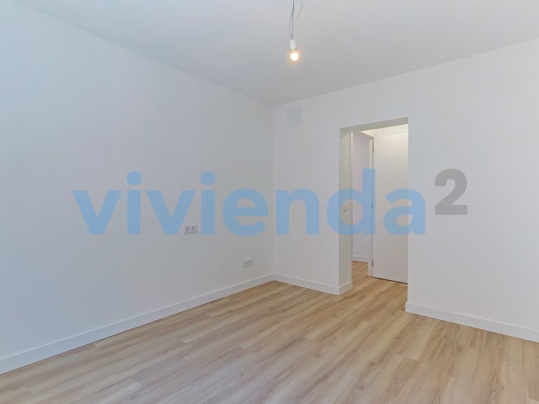 Apartment for Sale in Valverde, Madrid 22