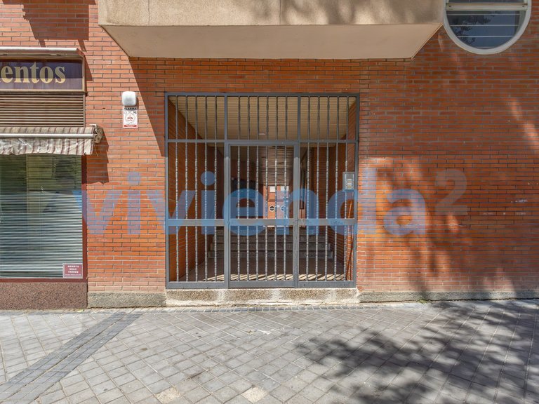 Apartment for Sale in Rosas, Madrid 6