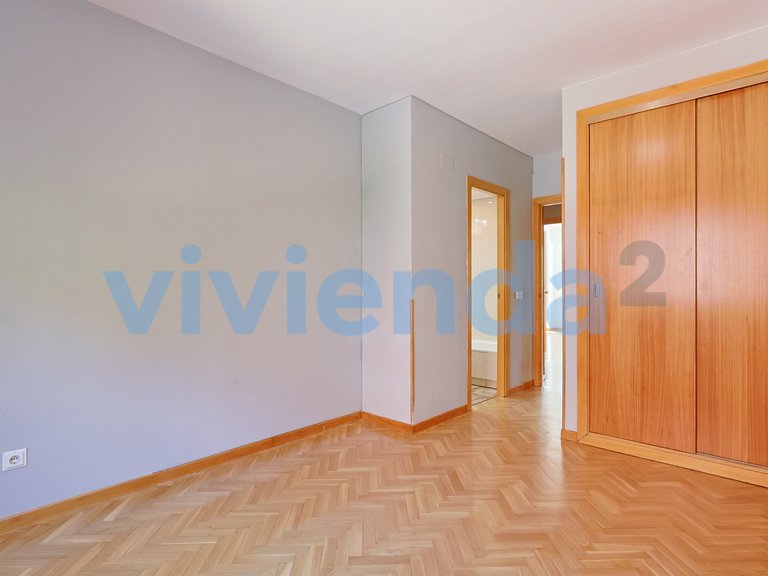 Apartment for Sale in Rosas, Madrid 14