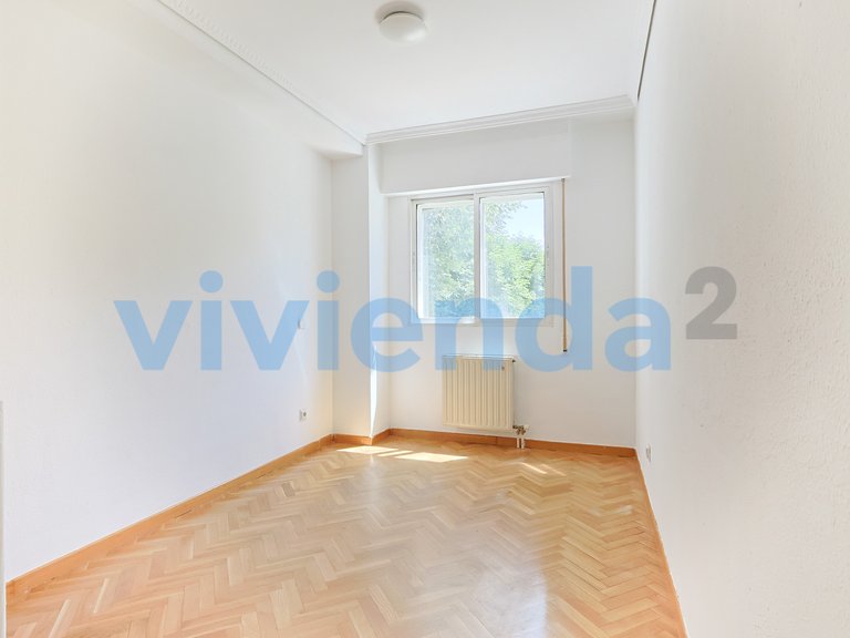 Apartment for Sale in Rosas, Madrid 20