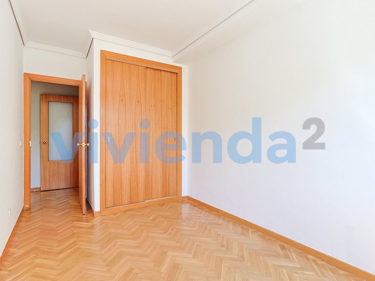 Apartment for Sale in Rosas, Madrid 21