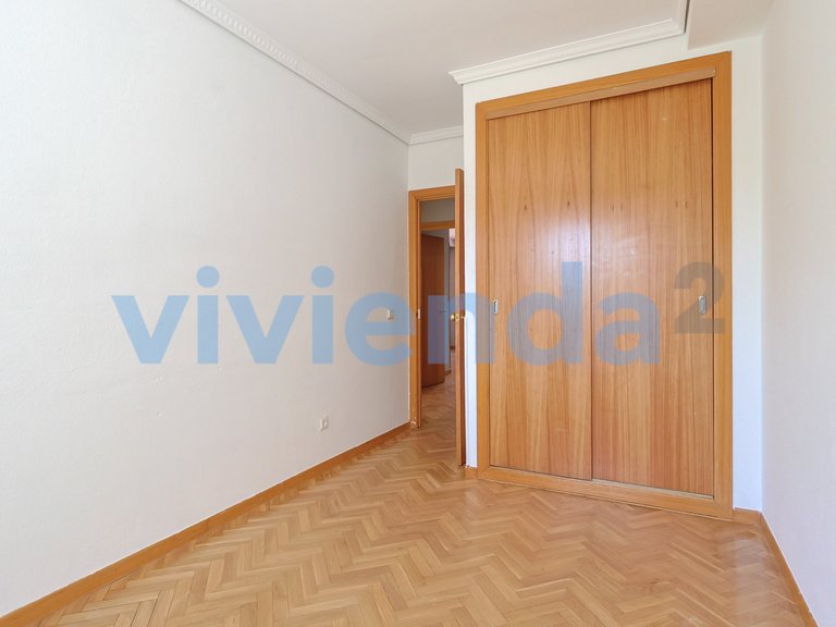 Apartment for Sale in Rosas, Madrid 22