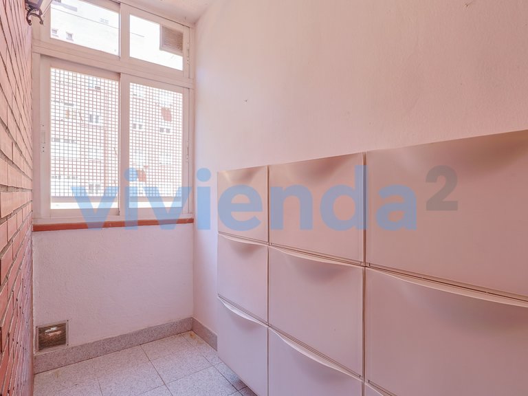 Apartment for Sale in Rosas, Madrid 27