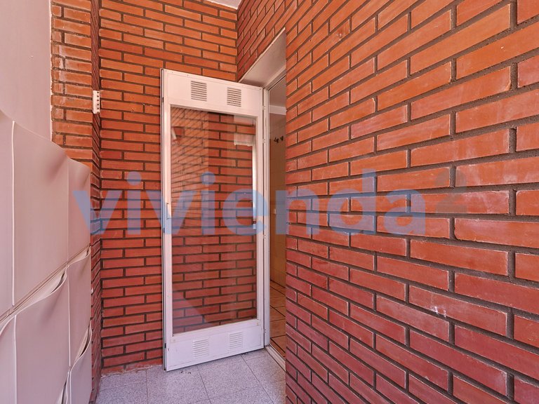 Apartment for Sale in Rosas, Madrid 28