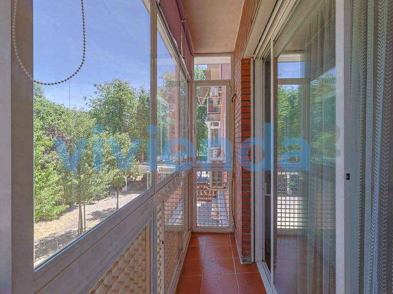 Apartment for Sale in Rosas, Madrid 34