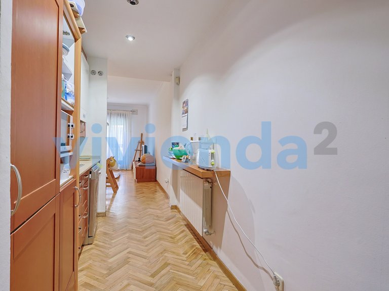 Apartment for Sale in Universidad, Madrid 4