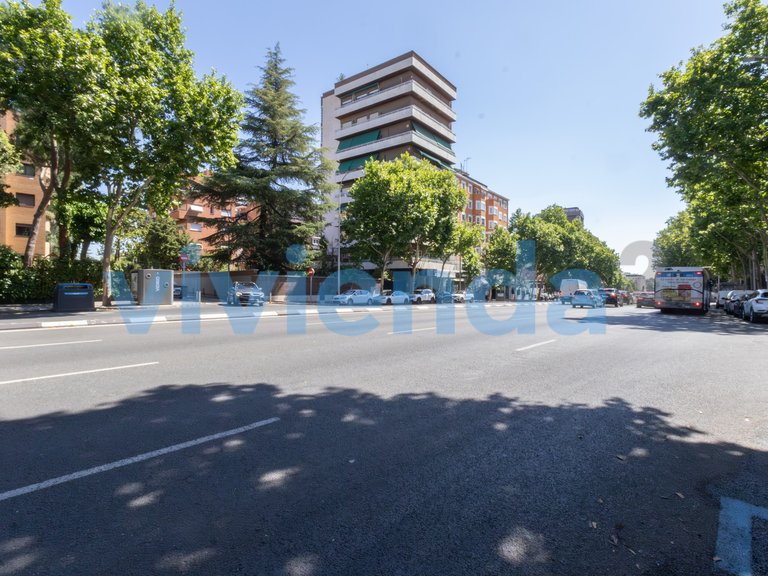 Apartment for Sale in Hispanoamerica, Madrid 6