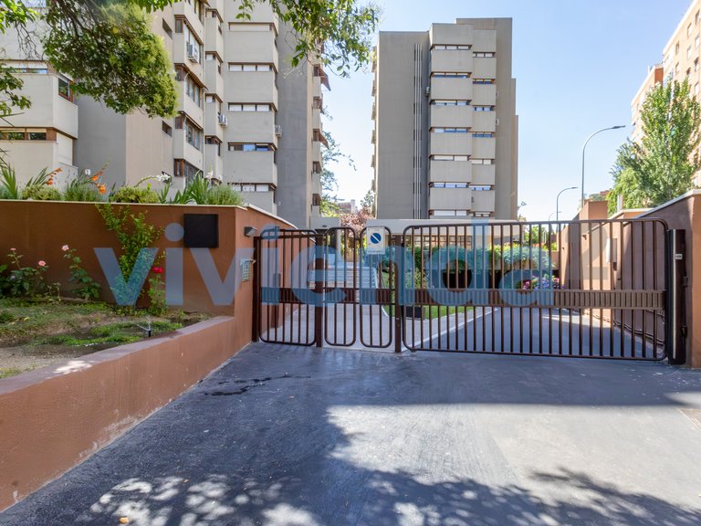 Apartment for Sale in Hispanoamerica, Madrid 7