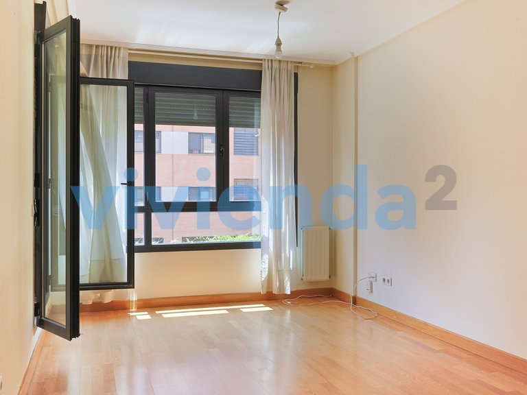 Apartment for Sale in Rejas, Madrid 6