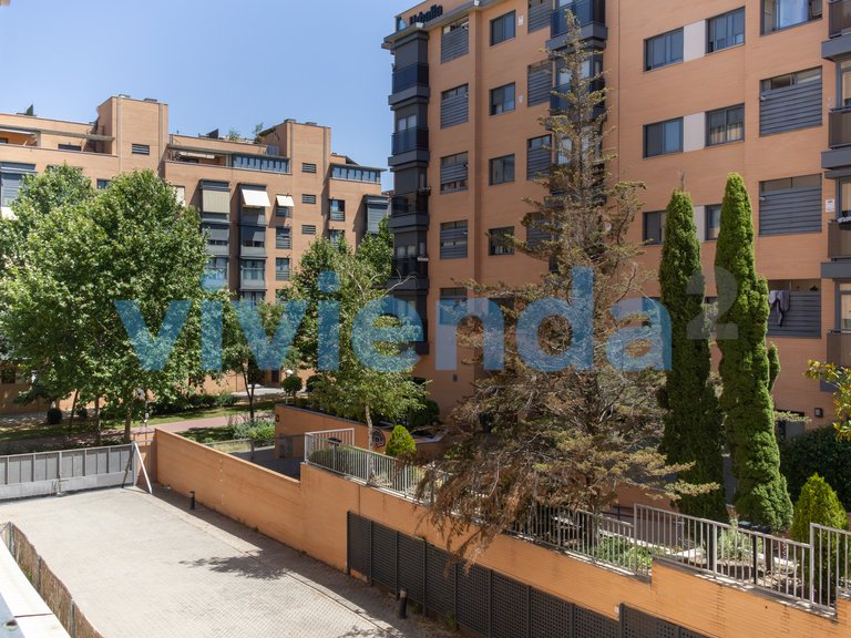 Apartment for Sale in Rejas, Madrid 22