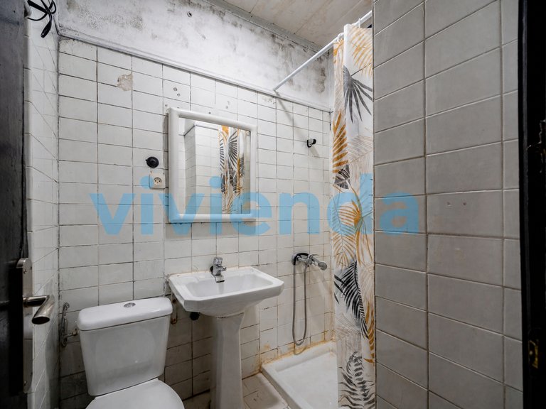 Apartment for Sale in Almendrales, Madrid 22