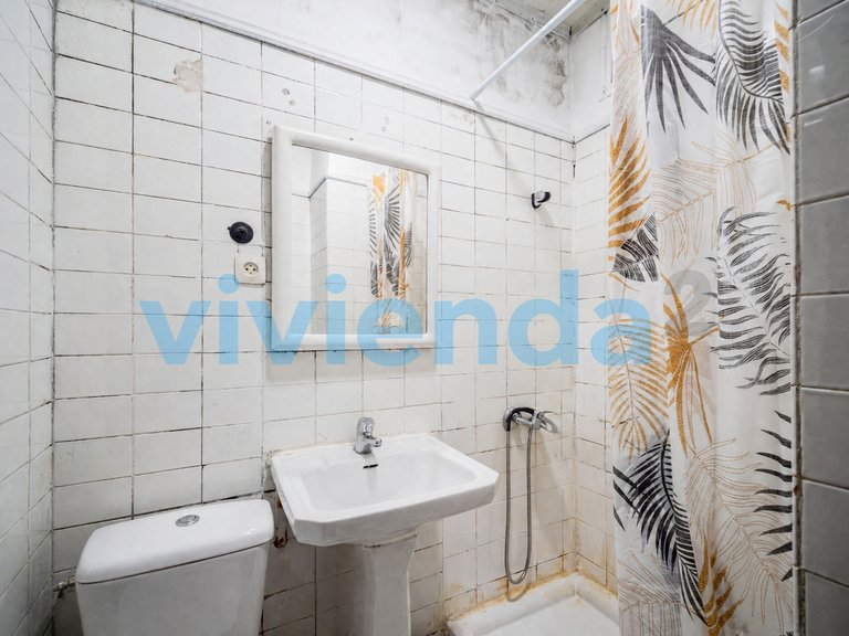 Apartment for Sale in Almendrales, Madrid 24