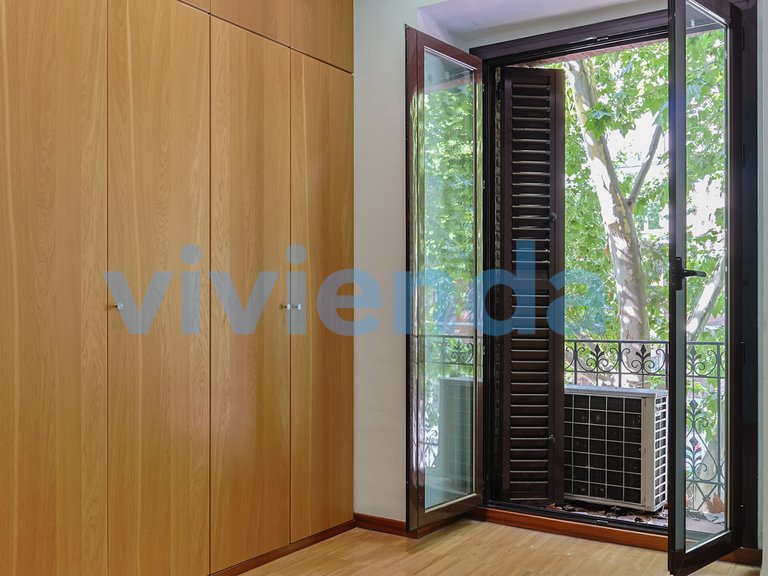 Apartment for Sale in Pacífico, Madrid 7
