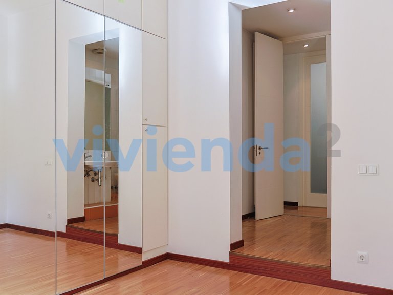 Apartment for Sale in Pacífico, Madrid 11