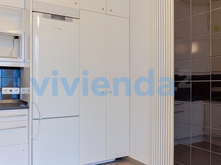 Apartment for Sale in Pacífico, Madrid 18