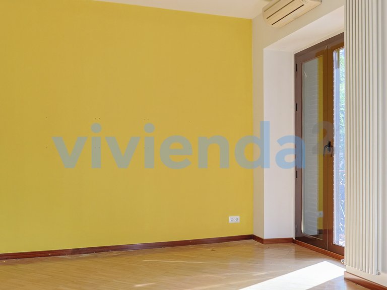 Apartment for Sale in Pacífico, Madrid 26