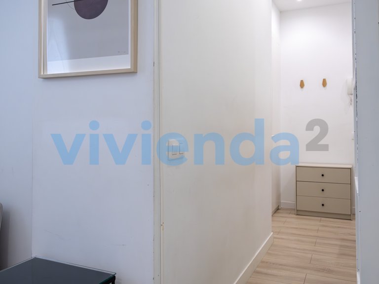 Apartment for Sale in Fuente del Berro, Madrid 28