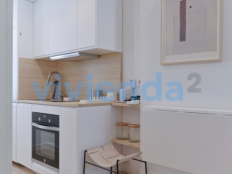 Apartment for Sale in Fuente del Berro, Madrid 30