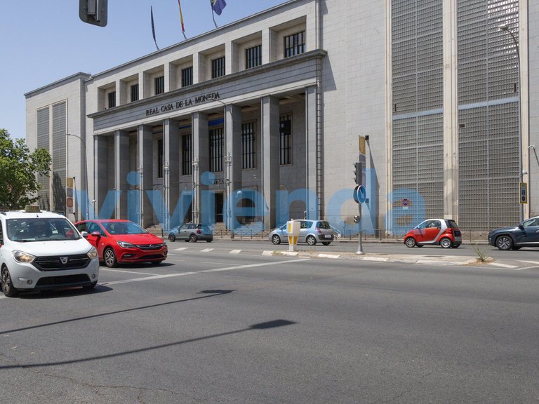 Apartment for Sale in Fuente del Berro, Madrid 34