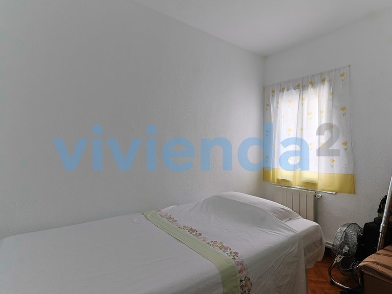 Apartment for Sale in Media Legua, Madrid 1