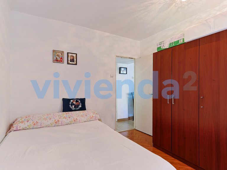 Apartment for Sale in Media Legua, Madrid 5