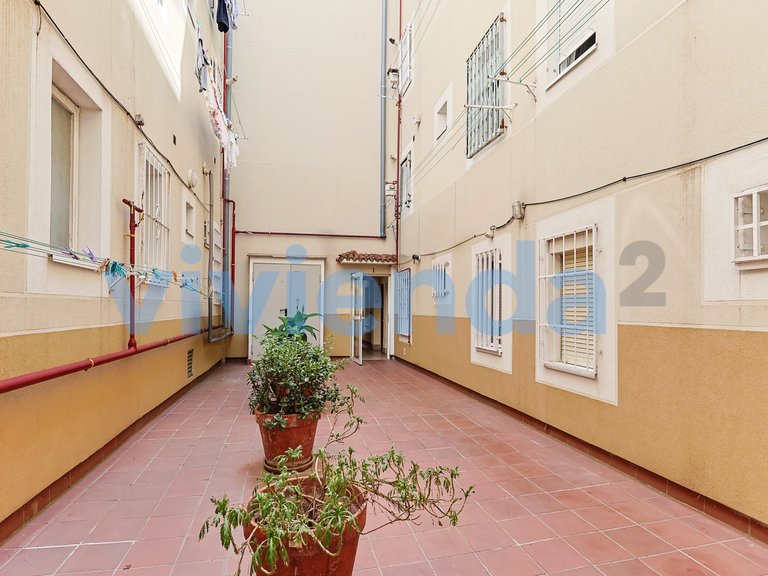 Apartment for Sale in Media Legua, Madrid 25