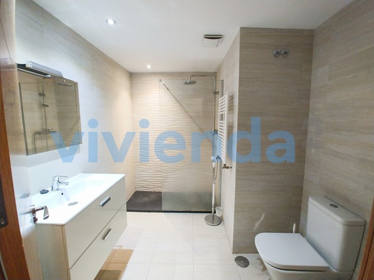 Apartment for Sale in Castilla, Madrid 17