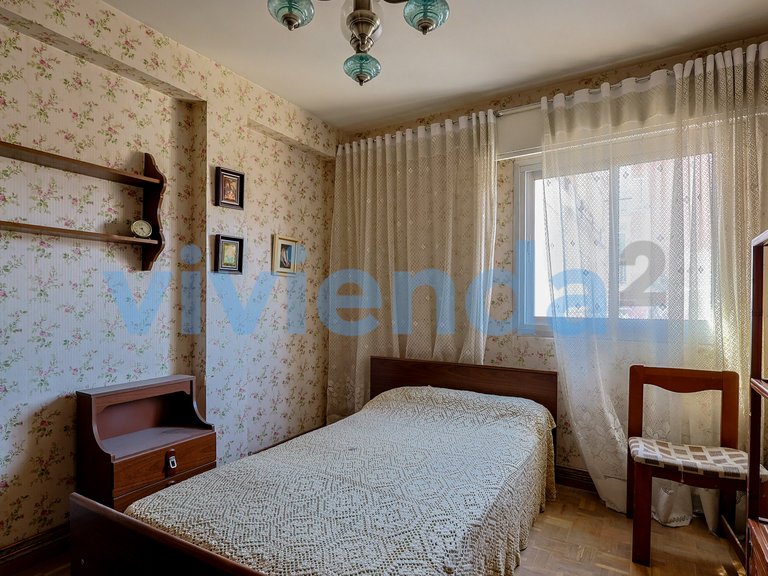 Apartment for Sale in Valverde, Madrid 8