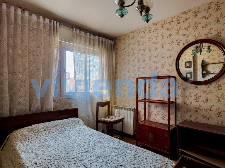 Apartment for Sale in Valverde, Madrid 9