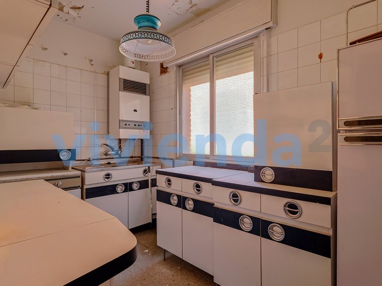Apartment for Sale in Valverde, Madrid 11